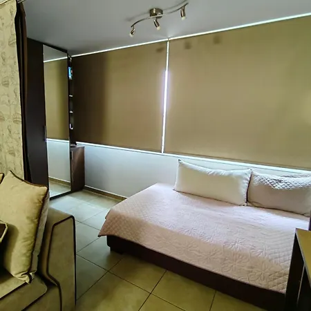 Hill View Apartment Near Acropolis Atina Dış mekan fotoğraf